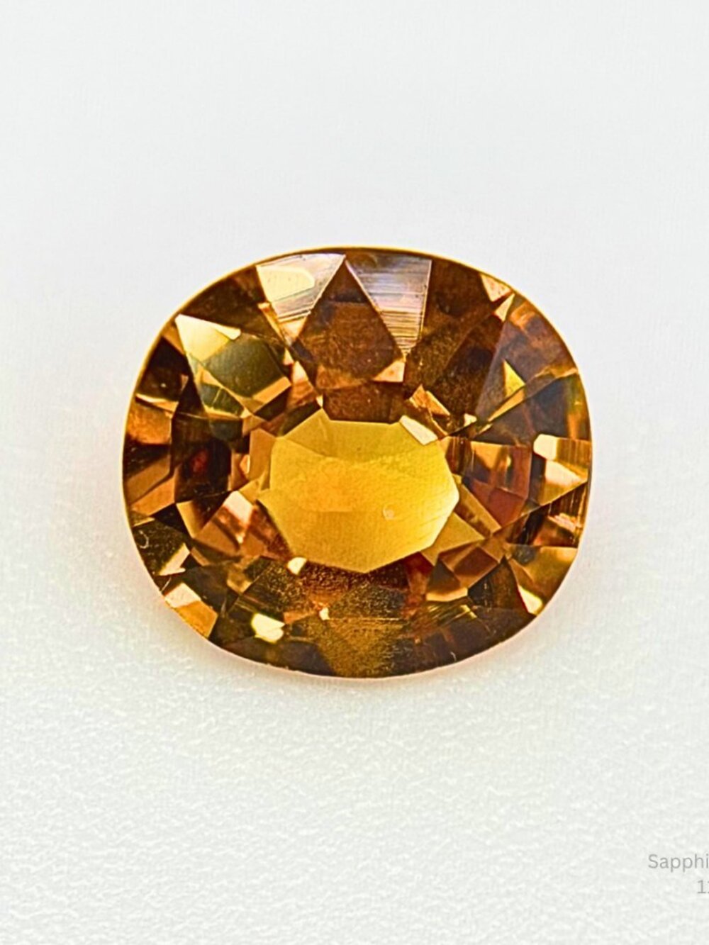 Natural 1.35 ct Heated Golden Sapphire Cushion Loose Gemstone 6.8x6.3mm